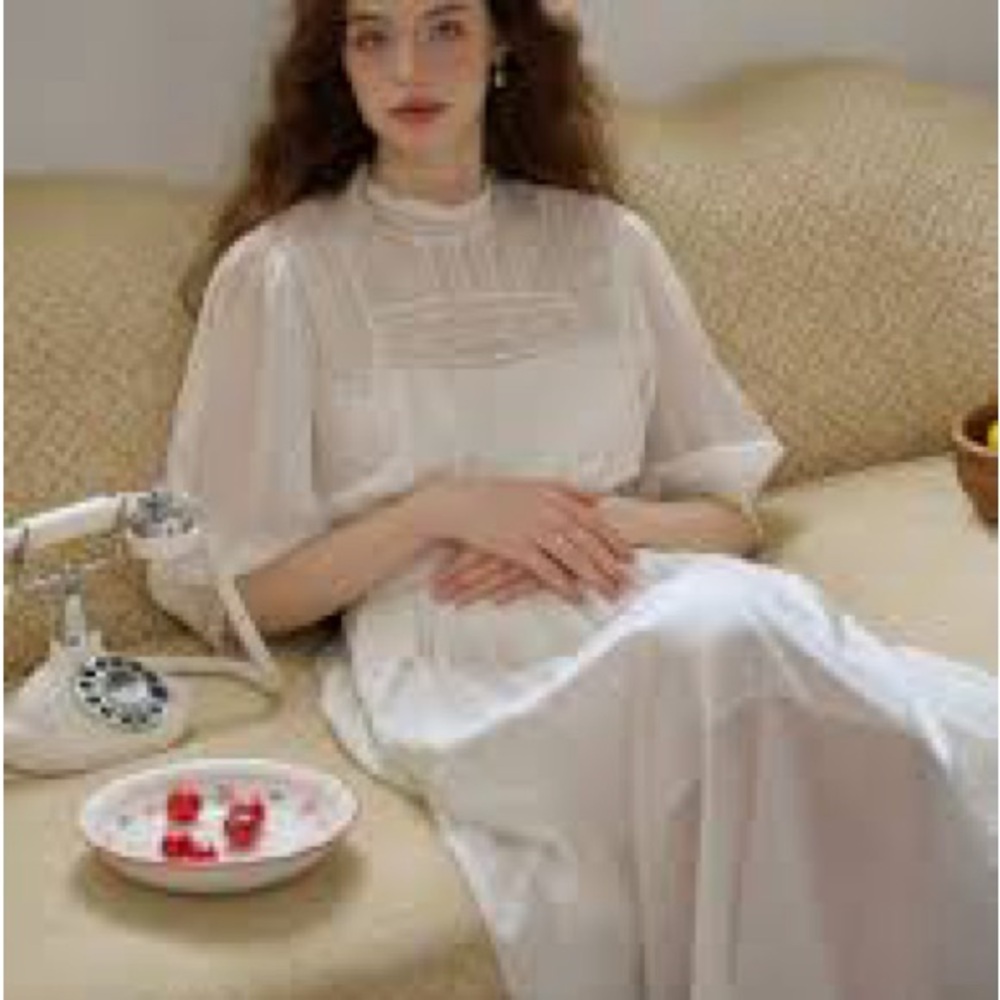 Gorgeous Simply Retro Top EUC - Picture 2 of 11